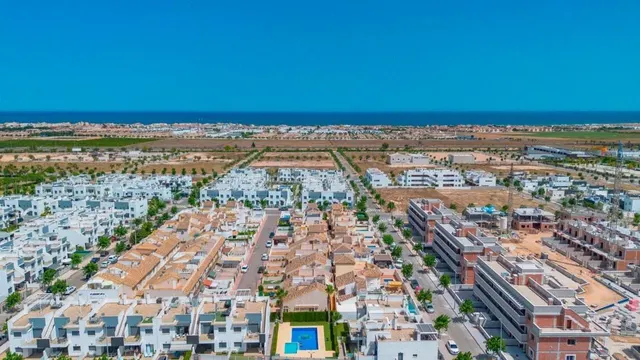 Apartamento 2 habitaciones 68m² en venta - Zona Pueblo — 2