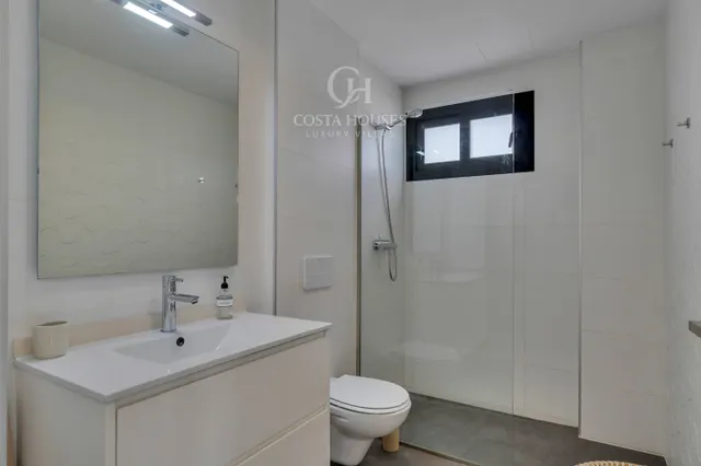 Villa aurena · arquitectura contemporanea, luz y calma mediterranea en javea — 35