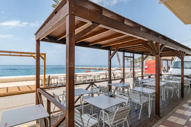 Local comercial 114m² en venta - Playa torrenueva - foto 3