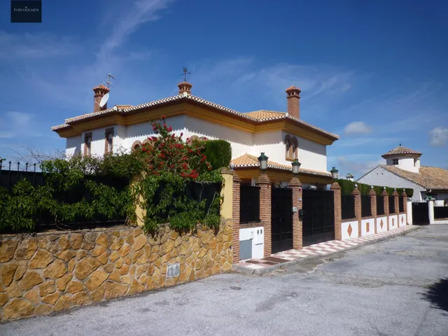 Chalet independiente con vistas panorámicas a Granada — 50