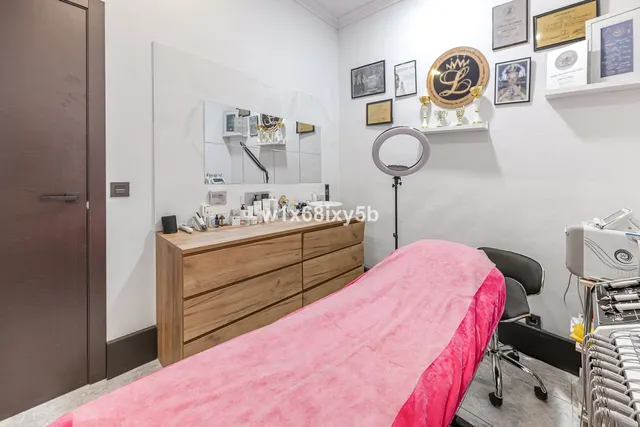Local comercial 2 habitaciones 57m² en venta - Marbella — 10