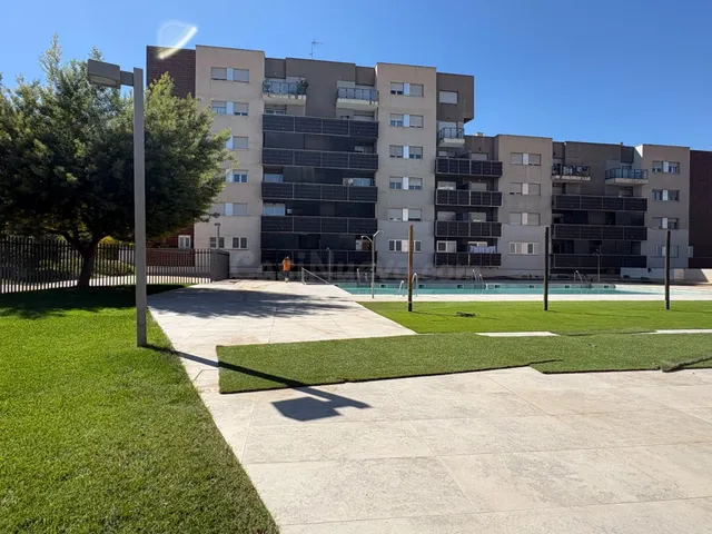 ALQUILAMOS ESTE FABULOSO PISO AMUEBLADO EN NOVOSUR, ALHENDIN - foto 3