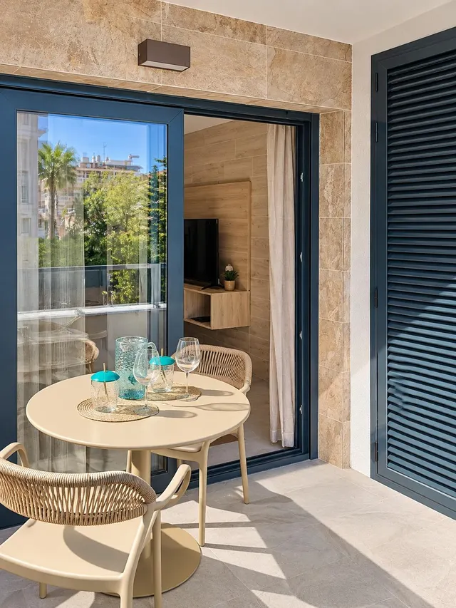APARTAMENTO DE 2 DORMITORIOS, 2 BAÑOS + GARAJE Y PISCINA COMUNITARIA EN TORREVIEJA (ALICANTE) — 9