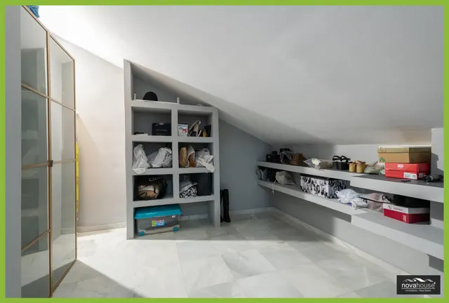 CHALET ADOSADO CON VISTAS AL CAMPO DE GOLF — 22