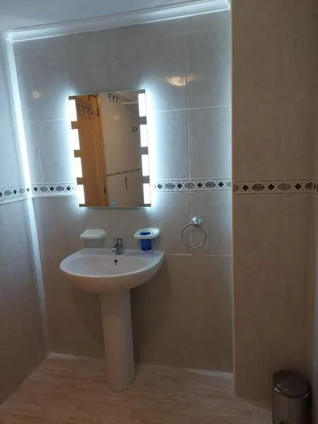 Precioso apartamento 2 dorm. en Torrevieja 600m de la playa del Cura — 10