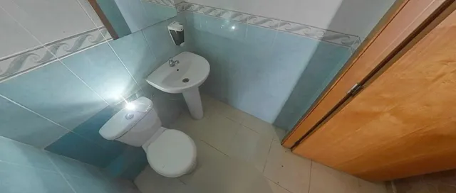 Local en venta en Calle de Margarida Xirgu — 12