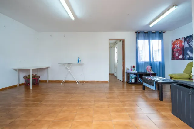 Casa de 4 plantas en zona céntrica de La Laguna · Ideal para inversores y familias numerosas · Muchas posibilidades — 27