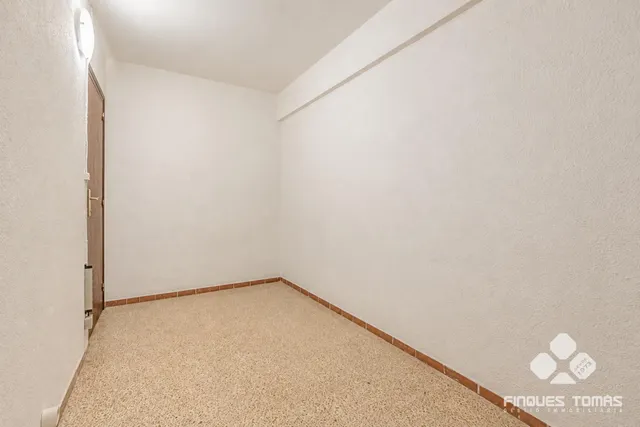 Piso con balcón en Segur de Calafell — 15