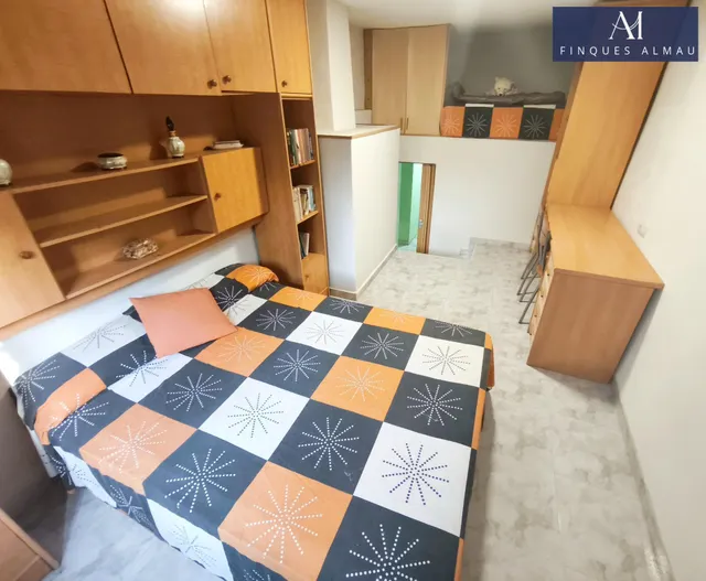 Encantadora Casa en Vilanova i la Geltrú — 35