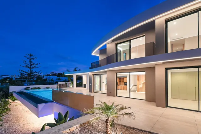 Villa 4 habitaciones 621m² en venta - La Fustera — 50