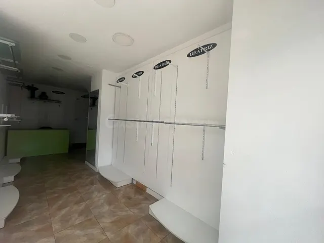 ¡EXCELENTE LOCAL EN VENTA O ALQUILER EN PLENO CENTRO DE CÁCE - foto 3
