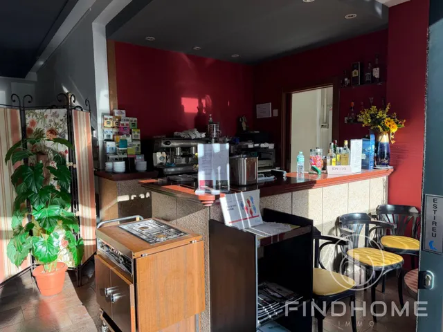Negocio 303m² en alquiler - Centro — 12