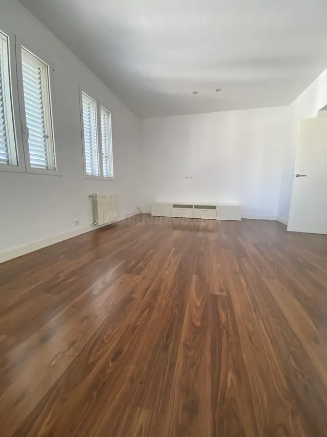 Piso en venta en Ronda De Garay - foto 4