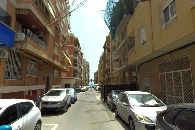 Apartamento céntrico construido en 2024 (aprox. 71 m2 - 3.ª planta) con piscina en la azotea, a solo 250 m de Piscinas Naturales/Playa del Cura, ¡y con licencia turística! — 36