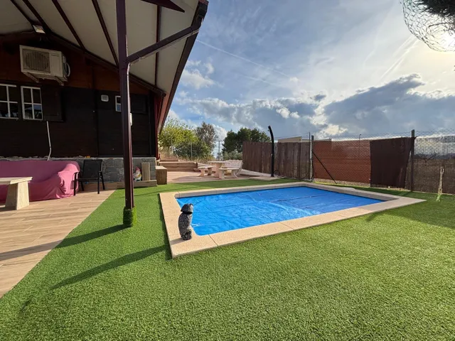 Se vende coqueta casa de madera con terreno en el rellano de molina — 16