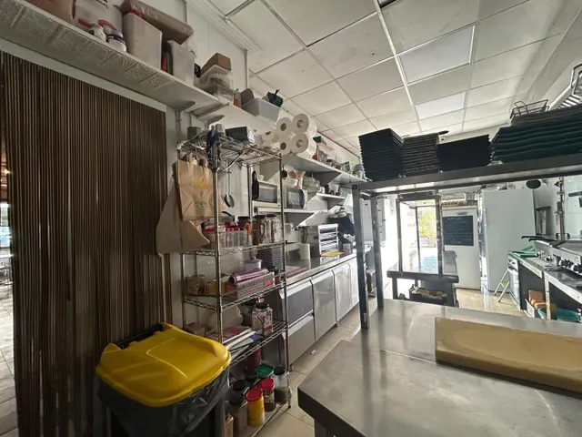 Negocio 140m² en alquiler - Club nautico — 18