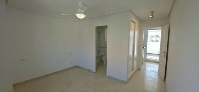 SE VENDE TRIPLEX EN ZONA ALTABIX UNIVERSIDAD — 8
