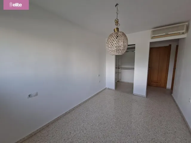 ESTUPENDO PISO EN CHAPIN CON PISCINA — 7