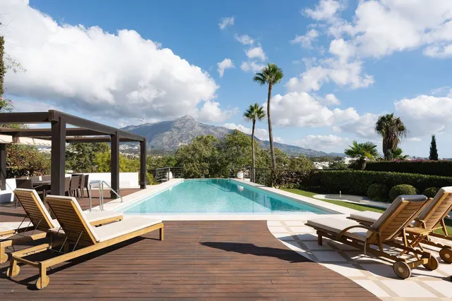 Chalet 3 habitaciones 364m² en venta - Marbella - foto 4