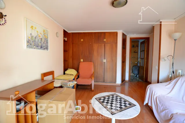 ¡CENTRO DE GANDIA! DOS EN UNO, MUY AMPLIO Y LUMINOSO CON GARAJE Y TRES BALCONES — 7
