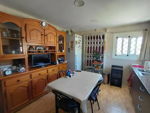 CASA en PARCELA DE 1.570 m2, OPORTUNIDAD ÚNICA FRENTE AL PUERTO DE LA VILLAJOYOSA — 28