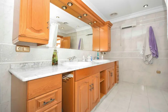 Exclusivo Chalet Independiente con Piscina Privada y Gran Parcela en Callosa de Segura — 22