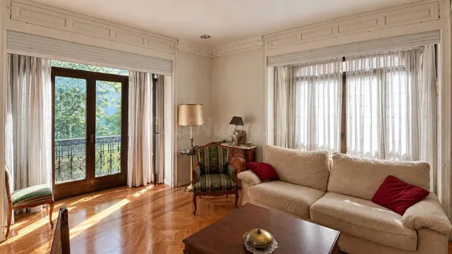 Ático dúplex en chamberí con terraza de más de 40 m2. ¡hazlo a tu gusto! — 2