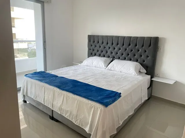 SE ARRIENDA APARTAMENTO EN MARBELLA AMOBLADO - foto 5