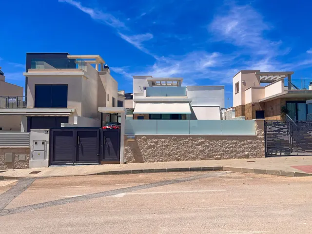 Villa 3 habitaciones 92m² en venta - Bellavista — 40