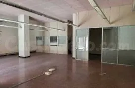 Local en planta calle del año 1985 en el centro de Villafran - foto 4