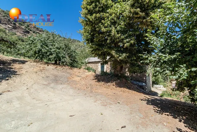 A9493K2. 73.000 m2 Finca rústica con vivienda en Güéjar Sierra — 6