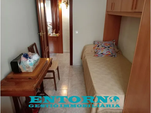 ¡Tu nuevo hogar en el corazón de Mollet del Vallès por solo €185,000! — 20