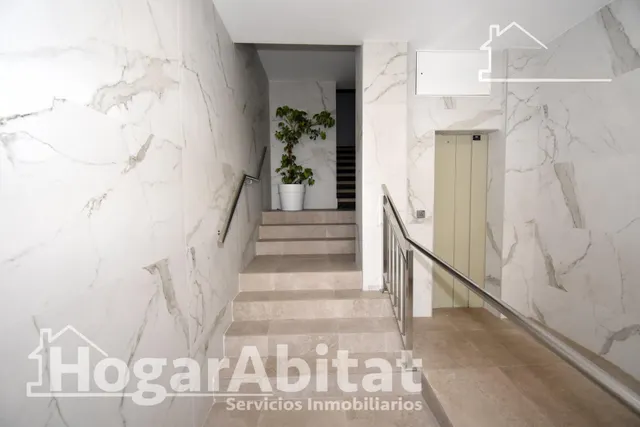 ¡REFORMADO! PRECIOSO, EXTERIOR Y CÉNTRICO CON BALCÓN Y TRASTERO — 39