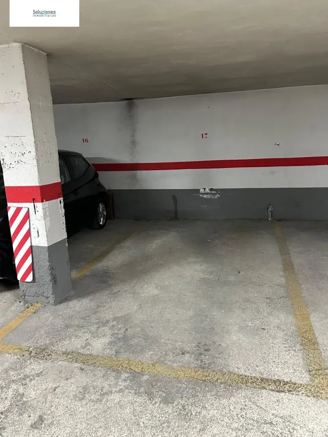 PISAZO CENTRICO CON PLAZA DE GARAJE — 16