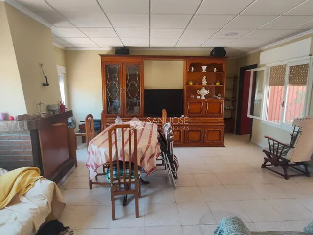 SE VENDE CASA DE CAMPO EN BUEN ESTADO EN ASPE — 31