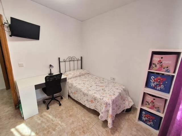 Estupendo piso con plaza de garaje en La Unión — 13