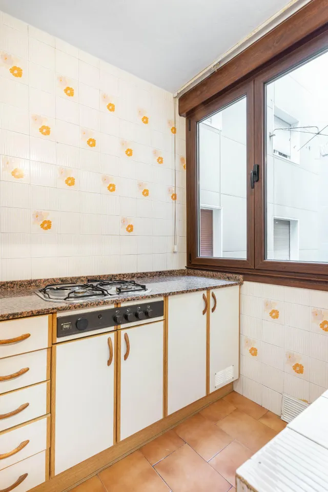 Piso de dos dormitorios con terraza y trastero en el coto, Gijón — 19