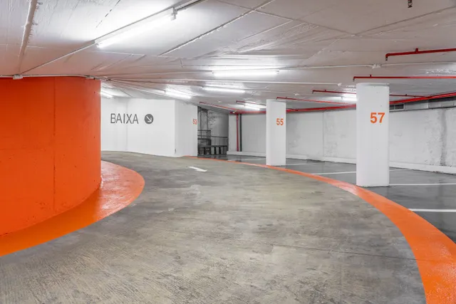 Parking 12m² en alquiler - Barcelona — 47