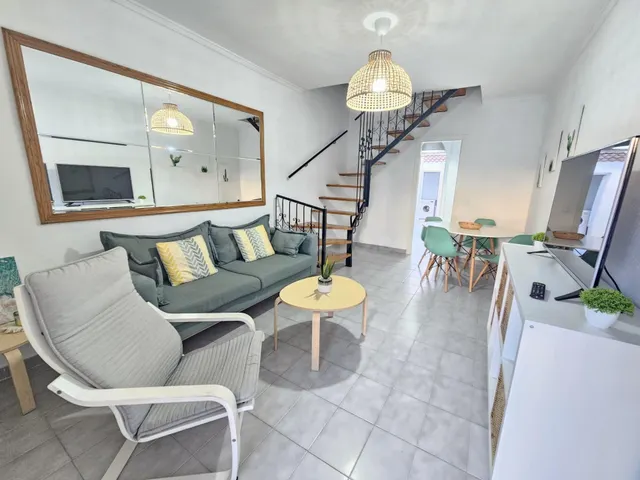 Dúplex totalmente reformado en la dorada, Los Alcázares, a 700 metros de la playa — 3