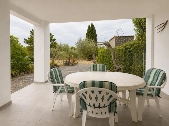 CASA CON TERRENO Y HUTG — 6