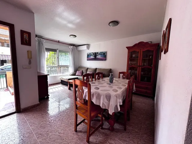 PRECIOSO ADOSADO DE CINCO DORMITORIOS EN LA RIBERA — 6