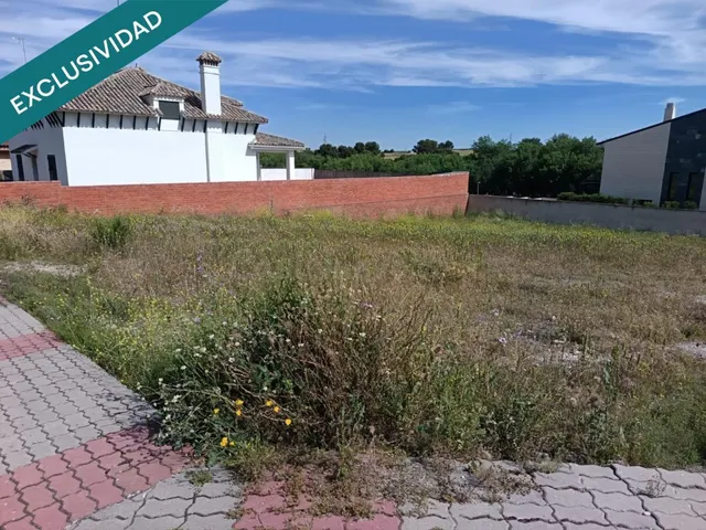 Parcela Urbana en Venta en Esquivias (Toledo) | 825 m² | SAF