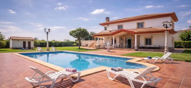 Vivienda de lujo totalmente equipada con ingresos demostrabl