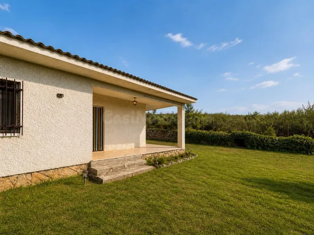 Un Exclusivo Refugio Ecológico con Vistas Panorámicas a la M - foto 4
