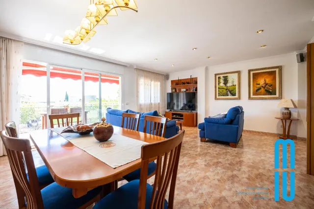 Espectacular Casa a Dos Vientos con Ascensor, Terrazas y Gra - foto 4