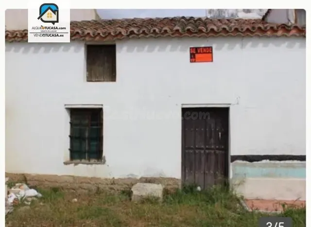 Casa con Amplio Terreno Urbanizable en Dueñas - foto 4