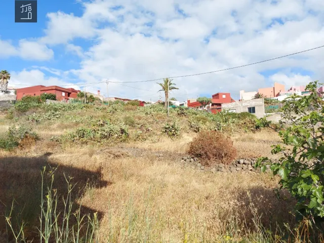 TERRENO URBANO CONSOLIDADO EN TACORONTE, GUAYONJE. - foto 3