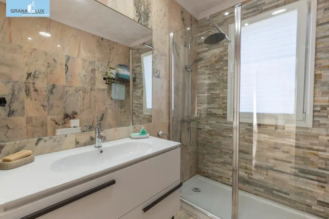¡MAGNIFICO CHALET INDEPENDIENTE CON CALIDADES ESPECTACULARES Y PISCINA PRIVADA EN GOJAR! — 41