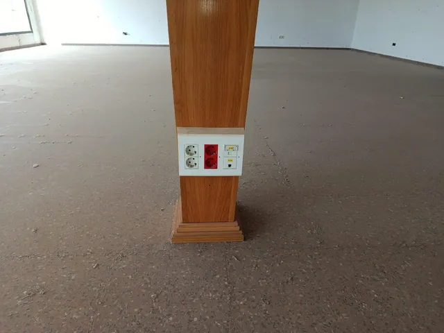 NAVE DE EXPOSIÓN!! — 10