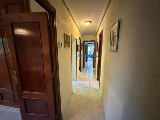 CASA INDEPENDIENTE EN METRO OPAÑEL DE 309 METROS CUADRADOS — 33